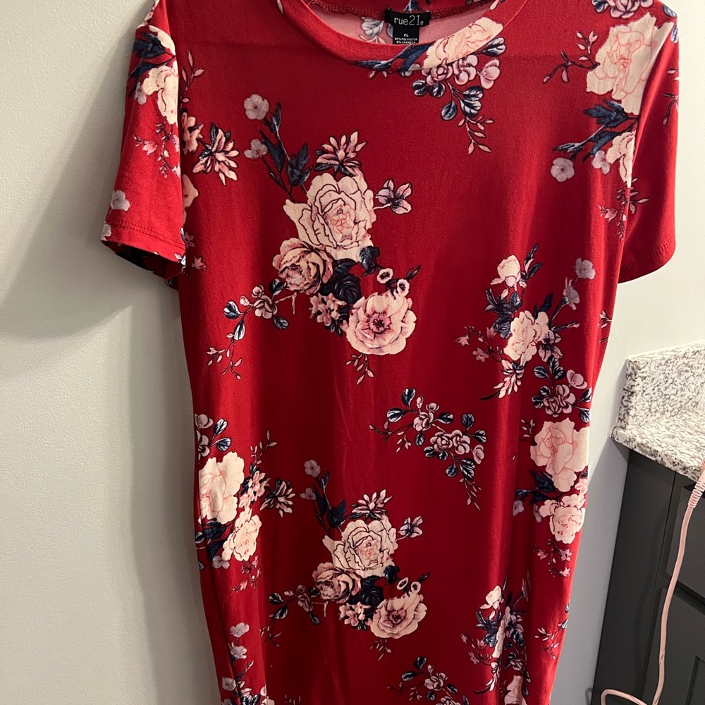 Red Floral T-Shirt Dress